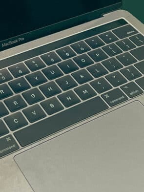 15 Sep 2022 – MacBook